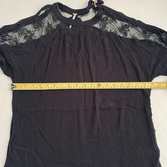 Free People Beachy and Peachy black cold shoulder tunic or cover up - Picture 7 of 14